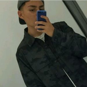 Meet your Posher, Gael